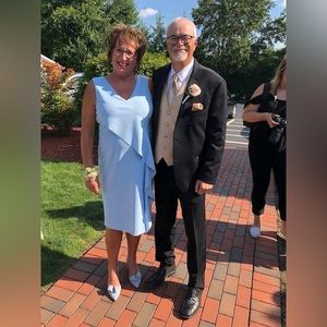 Size 16 women’s formal dress